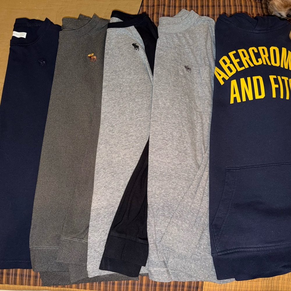 Abercrombie & Fitch Kids Long Sleeves/Hoodie